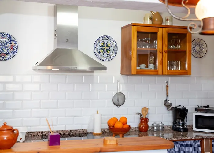 Con Piscina En Conil De La Frontera - Casa Oeste * Cádiz